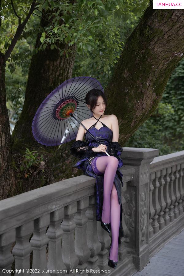 鱼子酱fish  [XiuRen]高清写真图 2022.12.30 No.6074 鱼子酱Fish 丝袜美腿第18张图片